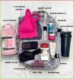 the contents of a travel bag are labeled in several different languages, including names and pictures