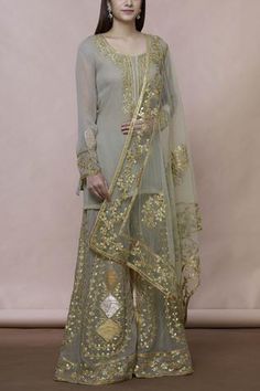 Shop for Abhi Singh Green Georgette Embroidered Kurta Palazzo Set for Women Online at Aza Fashions Pakistani Bridesmaids, Lehenga Bollywood, Shyamal And Bhumika, Kurta Palazzo Set, Flared Palazzo, Wedding Lehengas, Olive Green Shorts, Bridal Lehengas, Palazzo Set