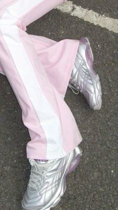 Puma X Dua Lipa, Pink Aesthetic Pictures, Pink Glitter Wallpaper, Pink Wallpaper Girly, Pink Tumblr Aesthetic, Pink Wallpaper Backgrounds, Soft Pink Theme, Wallpaper Girly, Pink Theme