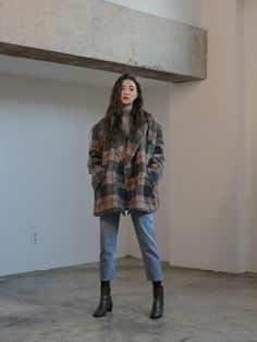 Outfit Ideas Korean, Checked Jacket, فستان سهرة, Korean Girl Fashion, Moda Vintage, Looks Chic, Korean Street Fashion, Korean Outfits