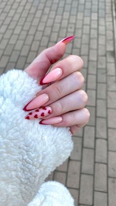 French Valentine Nails, Valentine Nails Pink, February Nails, Nail Designs Valentines, Almond Acrylic Nails, Cute Acrylic Nails