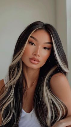 Black With Brown And Blonde Highlights, Styled Brown Hair, Black Hair With Front Highlights Face Framing, Money Piece Hair Latina, Cute Hairstyles With Money Pieces, Black Hair With Ash Gray Highlights, Highlight Hair Ideas Brunettes, Hairstyle Dye Ideas