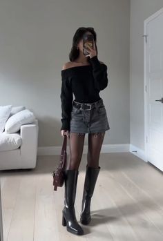 Date Outfit Dress, Elegant Expensive Aesthetic Outfits, Light Edgy Outfits, Deep Winter Outfits Inspiration, Man Eater Aesthetic Outfits, Concert Outfit Pants, Hope Cee Outfits, Nyc Club Outfit Night Out Winter, City Date Night Outfit