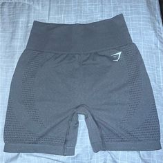 Workout Short From Gymshark Basically New Never Worn! Still In Perfect Condition. Gym Shark Shorts, Gymshark Shorts, Lulu Skirt, Gymshark Vital Seamless, Lulu Shorts, Seamless Shorts, Gym Shark, Gymshark Women, Compression Shorts