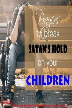 Prayer For Our Children, Bible Verse For Moms, Spiritual Warfare Prayers, Mom Prayers, Learning To Pray, Prayers For Children, Bible Study Lessons