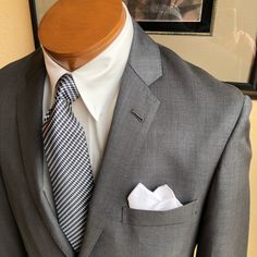 Beautifully Tailored Brooks Brothers 100% Italian Super 100s Fine Wool Gray Jacket Men’s Label Size 42l Tailored To Size 40l Slim Fit (Please Read Measurements Below) In Excellent Condition. No Flaws. 2 Button Front, 4 Buttons Each Sleeve, Double Vents And Fully Lined. Measurements Laying Flat: Shoulders 18.5” Chest 21” Waist 19” Sleeves From Shoulder 26.5” + 2.5” Extra Length 30” Fitted Business Blazer With Pocket Square, Fitted Blazer With Pocket Square And Suit Collar, Classic Tailored Blazer With Pocket Square, Classic Blazer With Pocket Square For Work, Fitted Office Suit With Pocket Square, Fitted Workwear Blazer With Pocket Square, Fitted Suits With Pocket Square For Office, Fitted Blazer With Pocket Square For Work, Classic Tailored Suits With Pocket Square