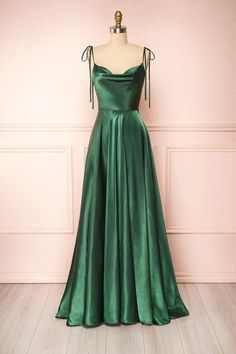 Item Details ： Product Number : SA1113 Fabric：Silk Satin Silhouette：A line Sleeves：Sleeveless Back Style：Zipper Green Silk Prom Dress, Simple Satin, A Line Evening Dress, Simple Prom Dress, Custom Size Dresses, A Line Prom Dresses