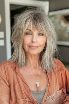 Ugly Hair Cuts, Short Wolf Haircut, Ugly Hair, Choppy Bob Hairstyles For Fine Hair, Wolf Haircut, Grey Hair Inspiration