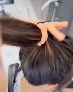 Easy Hairstyles & Tips | The Best hair tutorials 🥰🥰 . Credit unknown DM me for Credit or remove please . #hairstylevideo #hairglamvideos #tutorialhairdo… | Instagram Easy Hair Updos For Beginners, Hair Assesories, Hair Plaits, Easy Updos For Long Hair, Funky Hair, Bandana Hair, Easy Bun, Hair Fixing