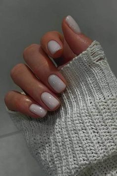 50+ Perfect Short Winter Nails Designs to Elevate Your Holiday Look & Winter Nail Trends Chic Nail Designs, Nagellack Trends