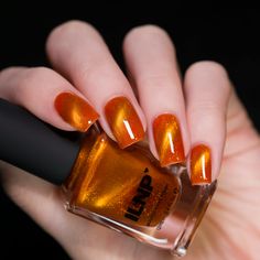 Unique Manicure, Magnetic Nail Polish, Orange Nail, Fall Gel Nails, Fancy Nails Designs, Magnetic Nails, Purple Nail, Burnt Sienna, Blue Nail