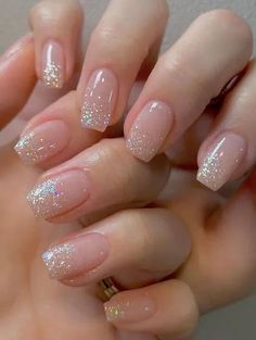 Ombre Nails Bride, قلادات متدلية, Sparkle Nails, New Year's Nails, Bridal Nails, Elegant Nails