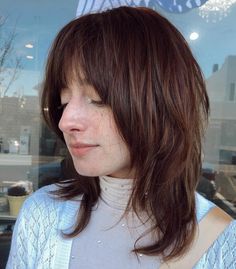 Medium Shag Hairstyles, Layered Thick Hair, Wolf Cut Hair, Medium Shag Haircuts, Thick Hair Styles Medium, Fine Straight Hair, Shaggy Haircuts, Wolf Cut, Shag Haircut