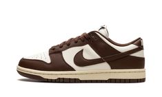 Shop DUNK LO WMNS "Cacao Wow" at Stadium Goods, the world's premier marketplace for authentic sneakers and streetwear. Fast shipping, easy returns. Nike Air Zoom Spiridon, Adidas Sl 72, Nike X Travis Scott, Milk Color, Athletic Shoes Nike, Low Air Jordan 1, Dunks Nike, Adidas Spezial, Sneakers Adidas