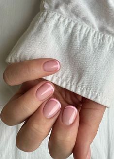 Love Quiet Luxury? These French Girl Nail Ideas Have Your Name All Over Them Party Nail Ideas, Bridesmaid Nail Ideas, Pink French Nails, Bridesmaids Nails, Simple Gel Nails, Pink French, Rose Gold Nails, Vacation Nails, Party Nails