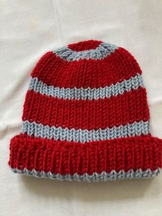 Thick wool hat, bright red/ice blue stripes. Point of ribs. Reverse. Unique size. Thick Wool, Red Yarn, Red Sky, Wool Hat, Ice Blue, Bright Red, Blue Stripes, Sky Blue, Caps Hats