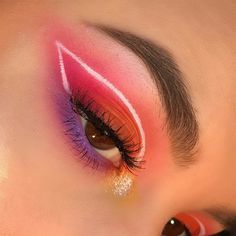 Make Up Designs, Makeup 2018, Edgy Makeup, Makeup Eye Looks, Creative Eye Makeup