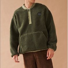 This Fleece Is Brand New Never Been Worn! Ordered A Size Too Small As A Christmas Present And Never Returned Since It’s A Uk Company :( It Is Really Great Material And A Great Present. Crew Neck Fleece Jacket With Pockets, Casual Sherpa Sweatshirt, Casual Half-zip Fleece Jacket, Casual Sherpa Fleece Jacket With Cozy Fit, Casual Sherpa Sweatshirt For Winter, Cozy Green Long Sleeve Fleece Jacket, Casual Sherpa Sweatshirt For Fall, Casual Cozy Fit Half-zip Outerwear, Casual Sherpa Fleece Jacket With Long Sleeves