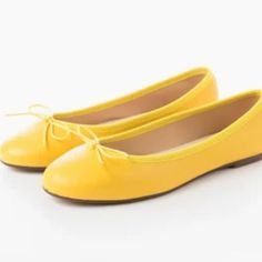 Ballerette Yellow Leather Ballet Flats Great Condition, Small Mark On Front As Shown In Photos Size 39 Yellow Ballet Flats, Yellow Shoes, Ballet Slippers, Group Costumes, Leather Ballet Flats, Yellow Leather, Flat Color, Loafer Flats, Ballet Flats