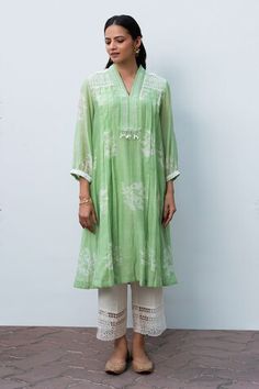 Apple green chanderi kurta with floral print and lace yoke. Paired with a lace hem pant and inner. - Aza Fashions Bohemian Style Pista Green Kurta For Spring, Unstitched Lace Work Kurta For Spring, Traditional Sets With Yoke For Spring, Traditional Spring Set With Yoke Detail, Festive Straight Kurta With Lace Trim, Green Lace Work Sets For Spring, Green Anarkali Kurta For Spring, Festive Green Kurta With Lace Work, Spring Pista Green Anarkali Kurta