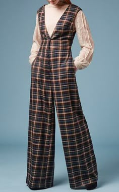 Vintage Jumpsuit Outfits, Fashion Character, Leather Skirt Outfit, Pre Fall 2016, Jumpsuit Outfits, Vintage Jumpsuit, Professional Outfits Women, Fashion Vocabulary, Clothing And Textile