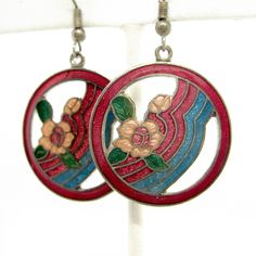 "Vintage floral enamel earrings in red, royal blue and pink cloisonne enamel. They measure 1\" in diameter and are x 2\" tall including the loop. Earrings are in very nice condition. Thanks for looking! vintagedame.etsy.com I have more vintage jewelry in the shop: https://www.etsy.com/shop/vintagedame?section_id=5537284&ref=shopsection_leftnav_6 Check out my other shops! selvedgeshop.etsy.com shoutout.etsy.com pillocraft.etsy.com" Earrings Boho Chic, Loop Earrings, Cloisonne Enamel, Earrings Red, Enamel Earrings, Dangling Earrings, Green Enamel, Pink Earrings, Floral Vintage