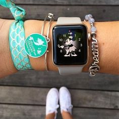 Disney Bling! #disneybling #affiliate #disneystyle Disney Apple Watch Faces, Disney Apple Watch, Apple Watch Face, Sport Armband, Apple Watch Series 3, Apple Watch Faces