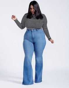 Plus Size Flare Jeans, Denise Mercedes, Vintage High Waisted Jeans, Flare Jeans Outfit, Ripped Jeggings, High Waisted Jeans Vintage, Fashion Petite, High Waist Wide Leg Pants, Big Girl Fashion