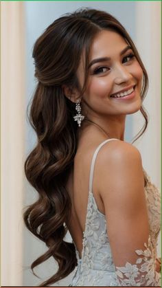 Wedding Guest Hairstyles Medium Straight, Ponytail Hairstyles With Saree, Hairstyles Prom Medium Hair, Medium Length Hair Styles Wedding Guest, Bridesmaid Hairstyles Black Hair, Half Up Half Down Hair Side Part, Hairdo Simple Elegant, Half Up Do Wedding, Maid Of Honor Hairstyles For Long Hair