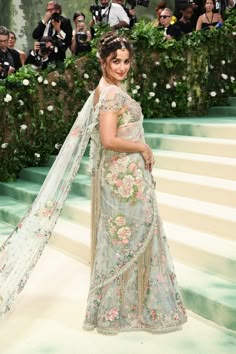 Alia Bhatt’s Met Gala 2024 custom Sabyasachi sari featured precious gemstones and a 23-foot-long train Prabal Gurung Gown, Gala Looks, Wallpaper Sky, Met Gala Red Carpet