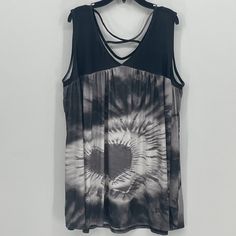 Brand New With Tags Black / Grey 95% Polyester, 5% Spandex Machine Wash Cold, Tumble Dry Low Approximate Hand Measurements- Armpit To Armpit: 24" Length: 33" Size Medium Gray V-neck Tank Top For Summer, Black V-neck Tank Top For Spring, Casual Black V-neck Tank Top, Leopard Top, Coral Print, Purple Tank Top, Purple Tank, V Neck Tank Top, Tunic Tank Tops