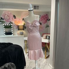 New With Tags. Escape Pink Bow Dress Feminine Knee-length Bodycon Dress For Brunch, Pink Elegant Bodycon Dress For Day Out, Elegant Pink Bodycon Dress For Day Out, Pink Bow Dress, Bow Dress, Dress With Bow, Pink Bow, Colorful Dresses, Midi Dress