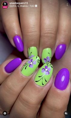 Summer Nail Ideas Bright Colors, Bright Nail Art Summer, Floral Dip Nails, Nail Designs Dragonfly, Spring 24 Nails, Cute Dip Nails Ideas Summer, Gel Polish Nail Designs Summer, August Nail Colors Gel, Cute Summer Dip Nails