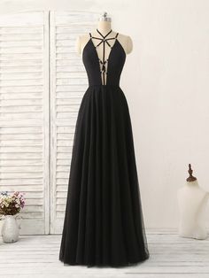 Black V-neck Gown For Banquet, Dark Prom Dresses Long, Black Sleeveless Gown With Sweep Train, Sleeveless Black Gown With Sweep Train, Backless Black Evening Dress For Prom Season, Sleeveless Black Gown For Prom Season, Black Sleeveless Gown For Prom Season, Sleeveless Black Gown For Prom, Black Sleeveless Gown For Prom