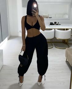 La Outfit, Urban Chic Outfits, Boss Lady Outfit, Edgy Fits, Shein Fits, Jeans And T Shirt Outfit, Summer Night Outfit, Cargo Pants Outfit, Evening Dresses Elegant