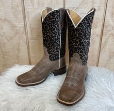 Square Toe Cowgirl Boots, Tan Square, Cowgirl Boots Square Toed, Pointy Boots, Square Toe Cowboy Boots, Square Toe Western Boots, Western Store, Double Stitch, Cowgirl Western