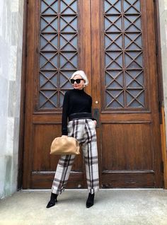 Cold Fashion, Insta Outfits, Checked Trousers, 인물 사진, Fashion Over 50, 50 Fashion, Fashion Photoshoot, Get Dressed