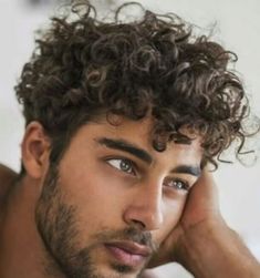 Wavey Hair Styles, Mens Curly Hair, Hairstyle Aesthetic, Long Curly Hair Men, Mens Hairstyles Curly, Men's Curly Hairstyles, Curly Hair Fade, Men Haircut Curly Hair, Haircuts For Curly Hair