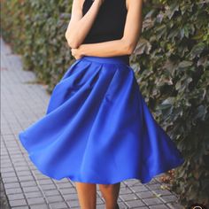 Beautiful Bright Blue Full Midi Skirt. Twirl Into The Holiday Season. No Tags But Never Worn. Full Midi Skirt, Stylish Skirts, Summer Pattern, Women Skirts, Women Wholesale, Pleated Midi Skirt, Skirt Design, Women Skirts Midi, Wrap Skirt