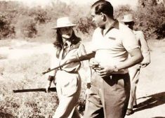 Maharani gayatri devi & maharaja Sawai man singh second of jaipur on the hunting campaining in the forest,  A rare pic, Street Style India, Ancient History Facts, States Of India, India People, Vintage Bollywood