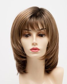 Jasmine Wig, Classic Bob Hairstyle, Bob Haircut For Fine Hair, Haircut Styles, Cinnamon Raisin, Medium Blonde, Haircuts For Fine Hair, Dark Blonde, Light Blonde