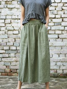 Styles With Long Skirt, How To Make Midi Skirt, Diy Linen Skirt, Summer Skirt With Pockets In Relaxed Fit, Summer Skirt With Pockets And Relaxed Fit, Cotton Tiered Maxi Skirt With Pockets, Summer Tiered Linen Skirt, Bohemian Solid Color Maxi Skirt For Summer, Bohemian Summer Maxi Skirt In Solid Color