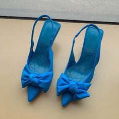 Sandal Type: Mules Occasion: Casual Upper Material: Satin Outsole Material: Rubber Back Counter Type: Back Strap Pattern Type: Solid Blue Low Heels, Sandals With Bow, Heels Slingback, Women Slippers Fashion, Closed Toe Sandals, Bridal Heels, Nude Shoes, Slingback Shoes, Slip On Mules