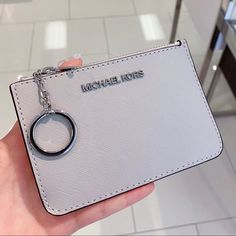 Michael Kors Jet Set Travel Small Top Zip Coin Pouch With Id Holder In Saffiano Leather Pearl Grey Perfect Condition Silver Leather Wallets, Michael Kors Keychain, Red Keychain, Watches Women Michael Kors, Michael Kors Scarf, Rolex Women, Michael Kors Sunglasses, White Purses, Pearl Leather