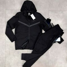 Nike Tech Noir, Nike Tech Black, Nike Tech Fleece Black, Nike Drip, Black Nike Tech Fleece, Nike Tech Jacket, Sweat Suits Outfits