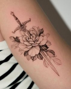 Flower Dagger Tattoo, Loz Tattoo, Narsil Tattoo, Dahlia Flower Tattoos, Dagger Tattoos, Big Tattoos, Sternum Tattoo Design, Floral Arm Tattoo