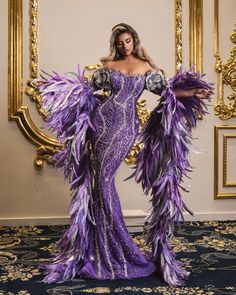 Taxes + Shipping included! Medusa Inspired Outfit, Lavender Costume, Drag Outfits, Looks Rihanna, Glamorous Gowns, Pageant Outfits, Drag Queen Outfits, Couture Evening Dress, Purple L