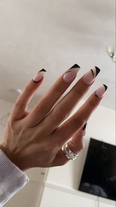 #nails #acrylic #naildesign #nailpolish #nailart #acrylicnails #blacknails Black Wedding Nails, Short Classy Nails, Neutral Nails Acrylic, Old Money Nails, Money Nails, Hello Nails, Casual Nails, French Acrylic Nails, Classic Nails