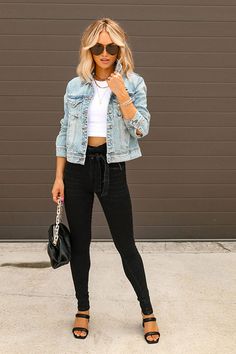 Dressy Casual Outfits Summer, Cropped Jean Jacket Outfit, Denim Crop Jacket, Jean Jacket Outfits, Washed Denim, Crop Jacket, Womens Fashion Trends, Comfy Outfits