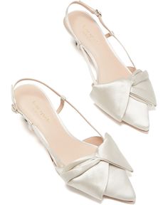 The Marseille pumps from Kate Spade New York lift any look with feminine dimension merging a tidy bow and slingback profile on a sweet kitten heel. Kitten Heels Wedding, Kate Spade Wedding, Ivory Pumps, Wedding Shoes Low Heel, Bridal Flats, Bridal Shoes Flats, Wedding Shoes Bride, Wedding Shoes Flats, Wedding Flats